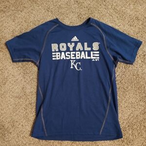 KC Royals shirt boys medium (10/12).  Great condition!